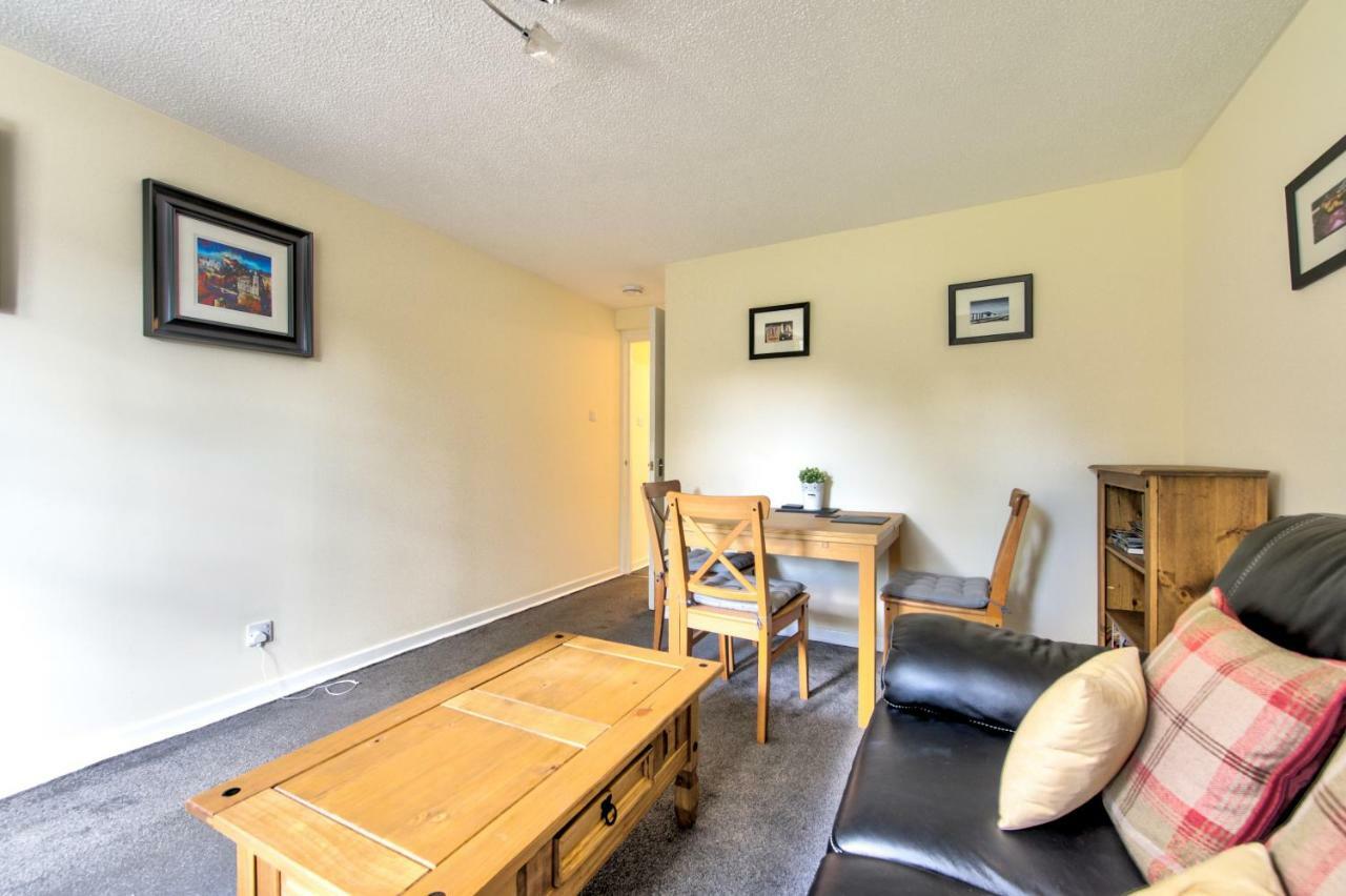 Charming 1 Bed Apartment With Castle View Edinburgh Dış mekan fotoğraf