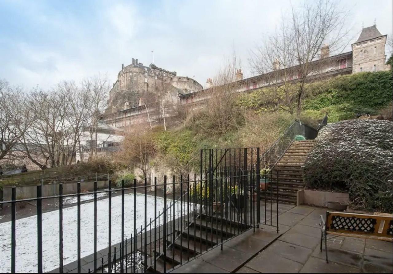 Charming 1 Bed Apartment With Castle View Edinburgh Dış mekan fotoğraf